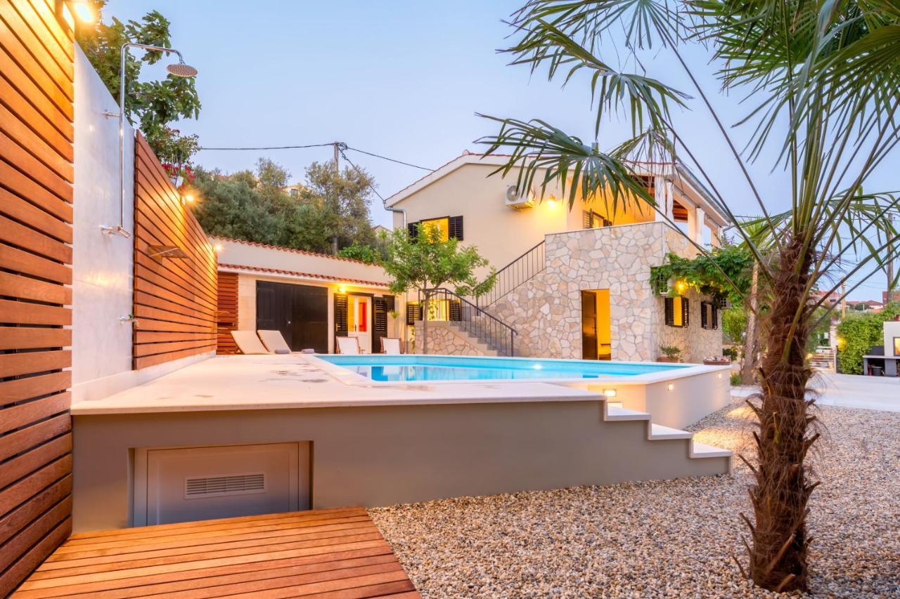 Villa Verandah Трогир Екстериор снимка