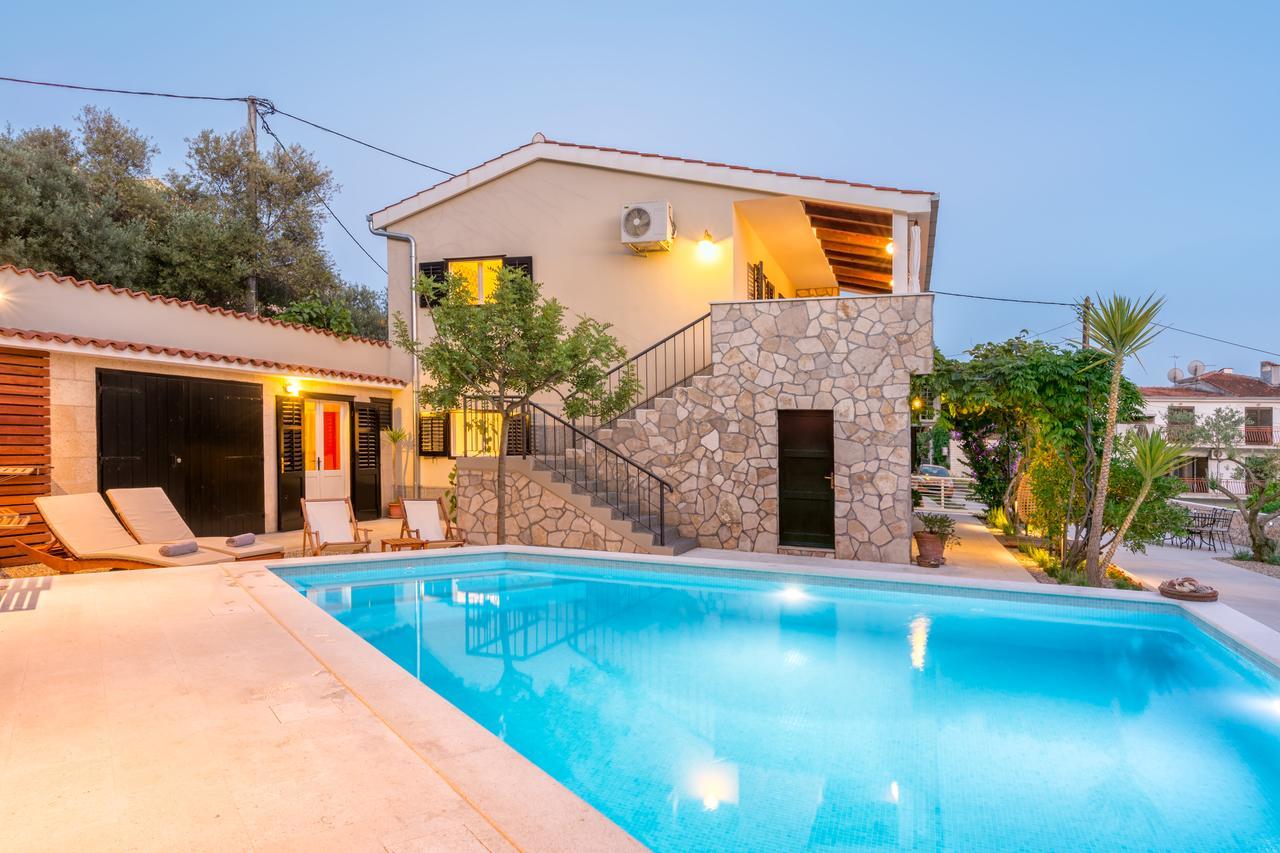 Villa Verandah Трогир Екстериор снимка